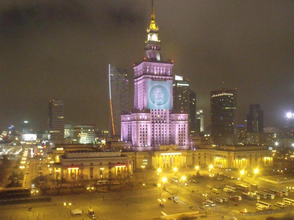 Nww Apartamenty Zgody I Chmielna Warschau Buitenkant foto