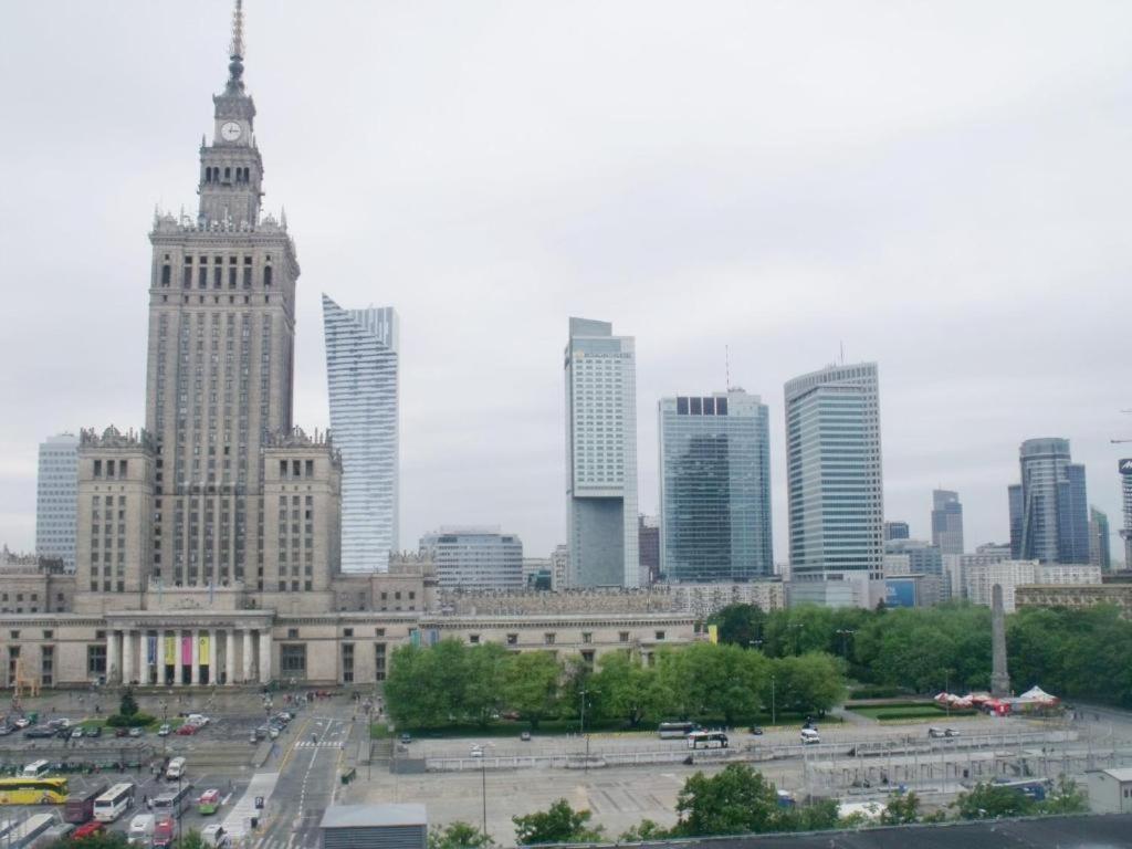 Nww Apartamenty Zgody I Chmielna Warschau Buitenkant foto
